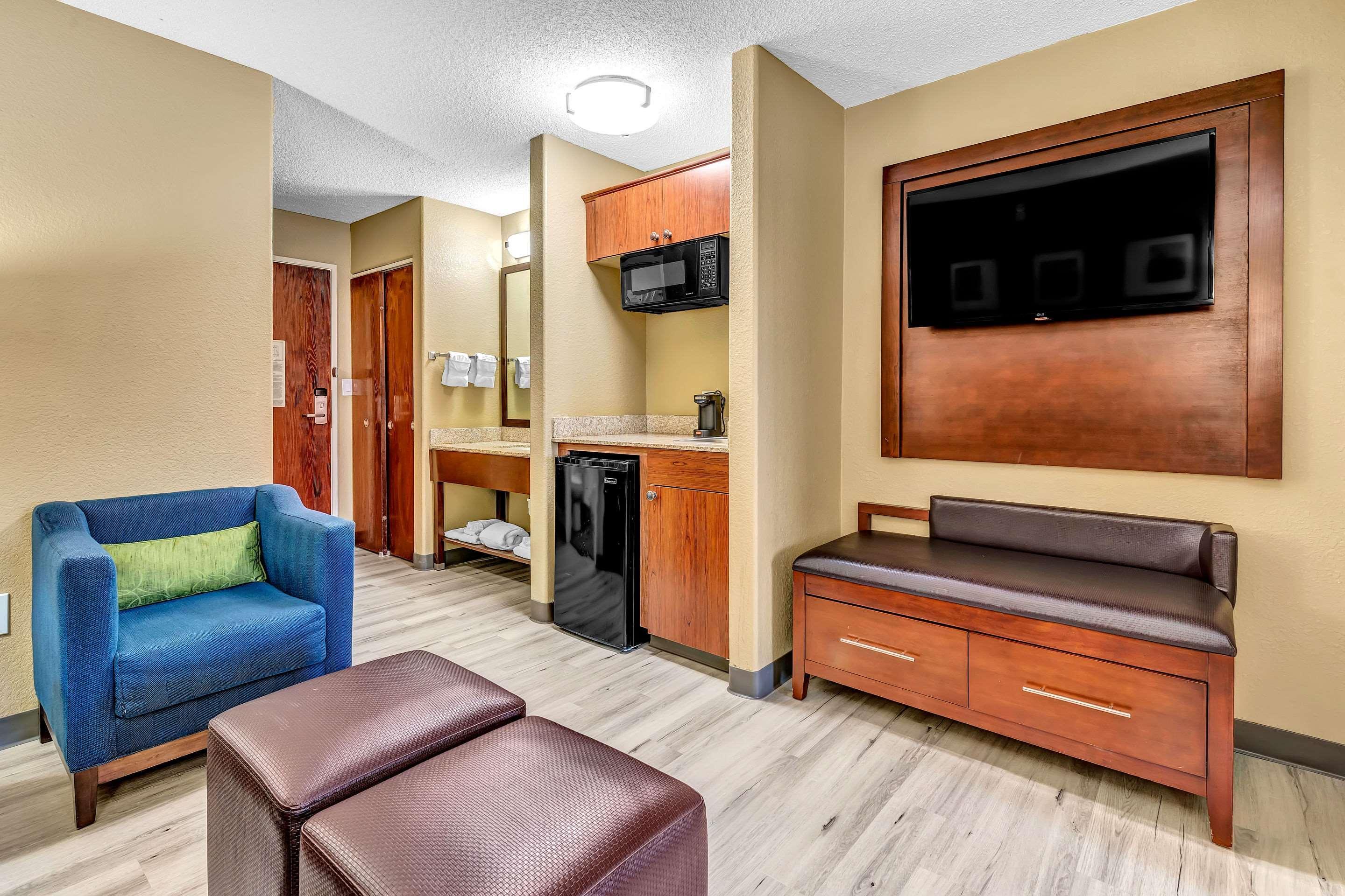 Comfort Suites Lakewood - Denver Eksteriør bilde
