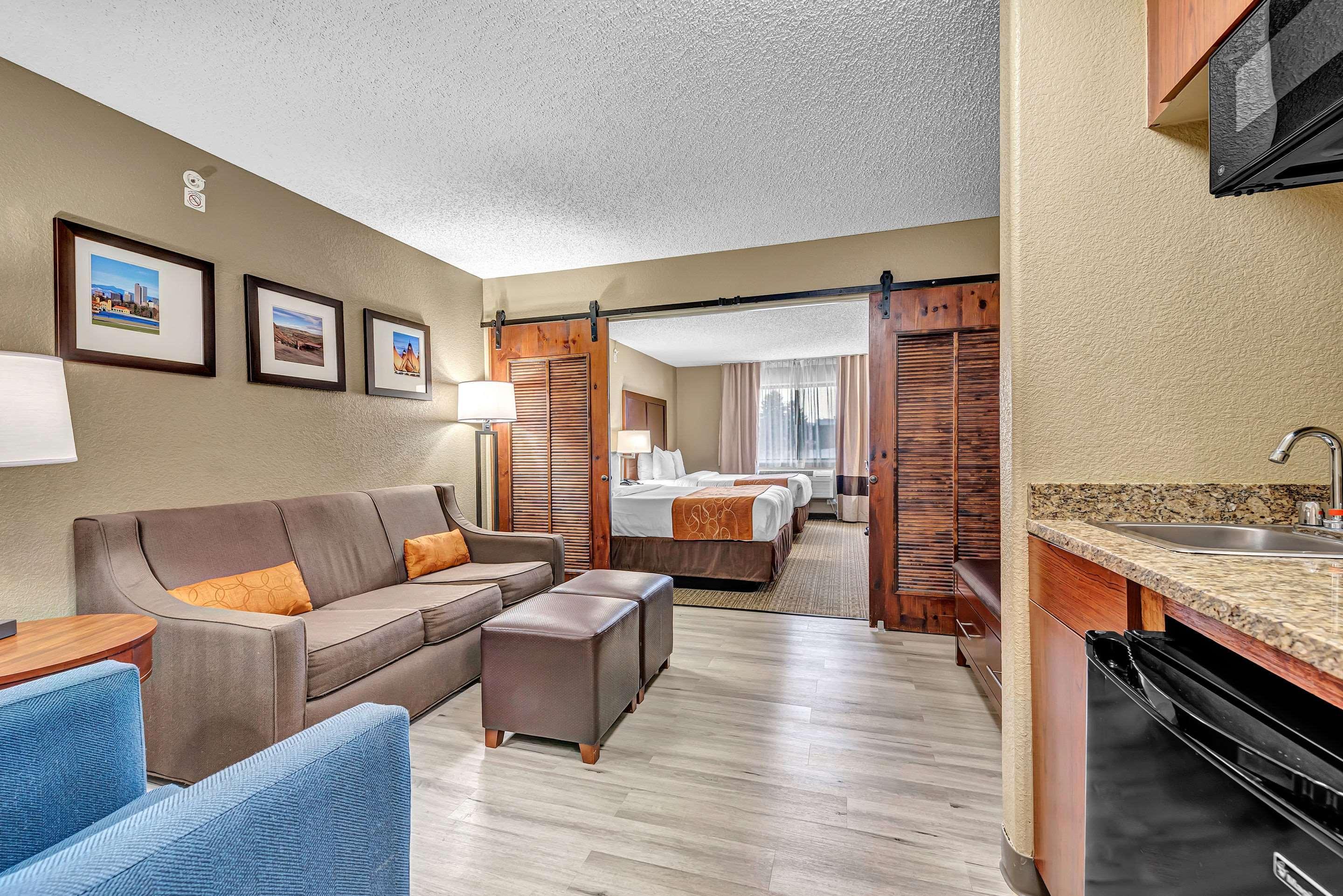 Comfort Suites Lakewood - Denver Eksteriør bilde