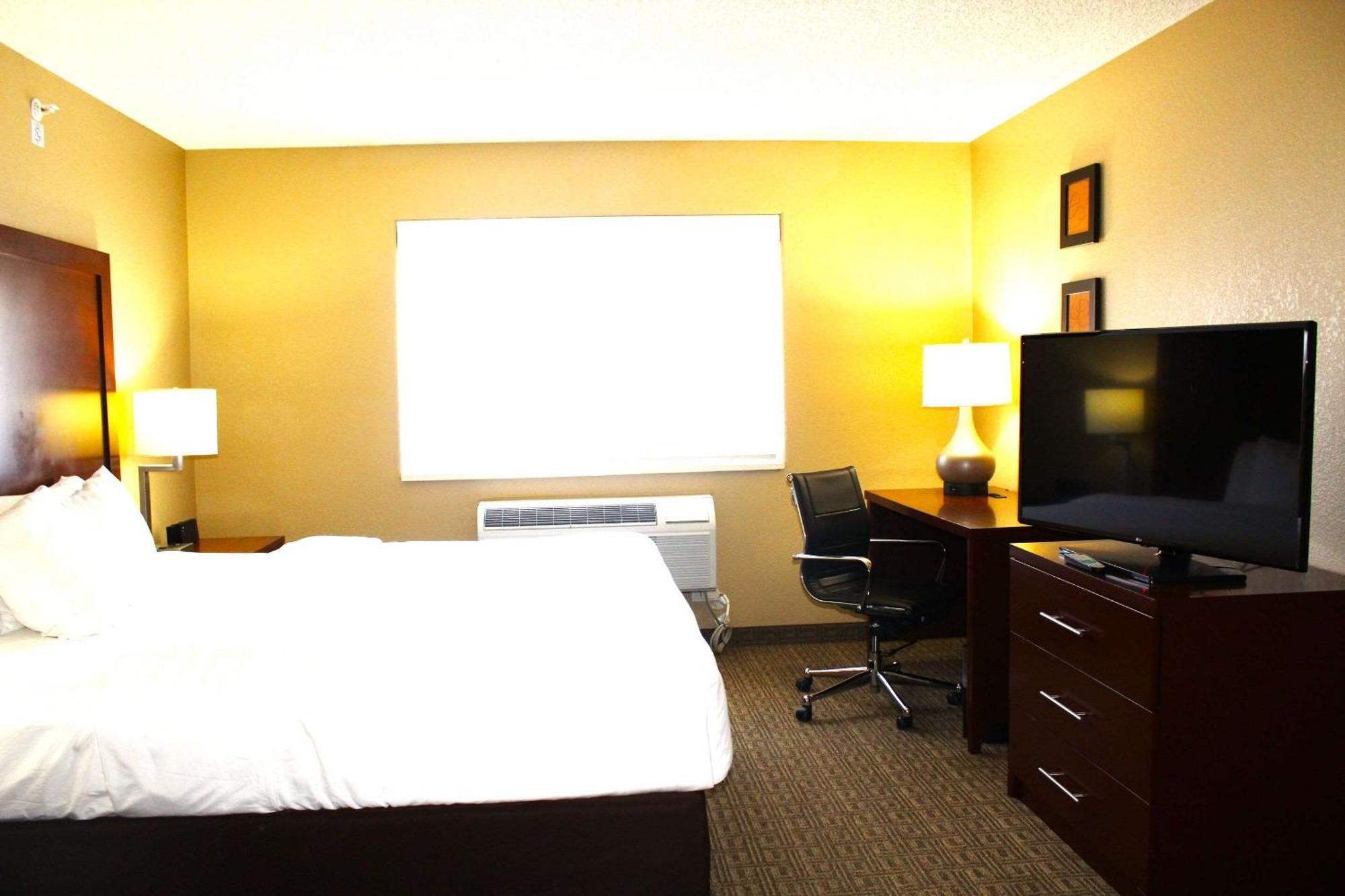 Comfort Suites Lakewood - Denver Eksteriør bilde